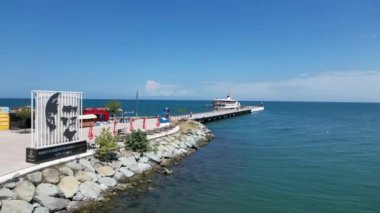 Boztepe ve Ordu Şehir Merkezi 'nin İHA görüntüsü. Altinordu, Ordu, Türkiye.