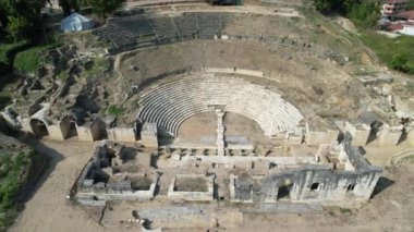 Prusias ad Hypium, Roma 'nın son eyaletlerinden Honorias' ta yer alan bir şehirdir. Dzce 'deki antik şehir (Türkiye) 