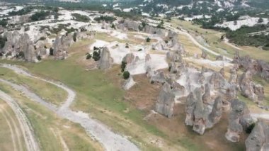 Tarihsel antik Phrygian (Phrygian Vadisi, Gordion) Vadisi. Vadi popüler bir turistik merkezdir..