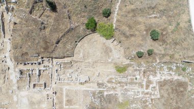 corinth, Yunanistan - Arkeoloji arka plan Tapınağı kalıntıları