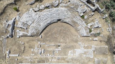 corinth, Yunanistan - Arkeoloji arka plan Tapınağı kalıntıları