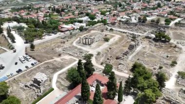 corinth, Yunanistan - Arkeoloji arka plan Tapınağı kalıntıları