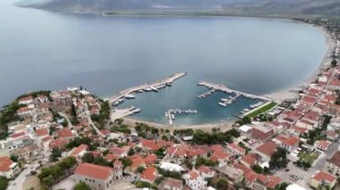 Yunanistan 'ın Astros kentinin manzarası
