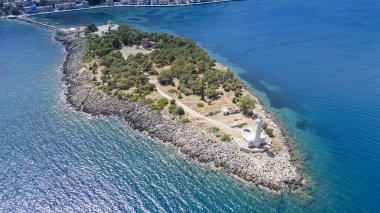 Laconia, Moreloponne 'daki Githio adasının (Gythio kasabası) havadan görünüşü