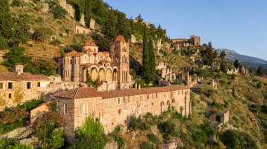 Yunanistan 'ın Mystras kentindeki harabeler - arkeoloji geçmişi