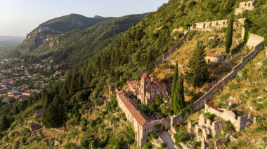 Yunanistan 'ın Mystras kentindeki harabeler - arkeoloji geçmişi