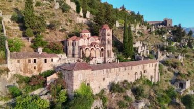 Yunanistan 'ın Mystras kentindeki harabeler - arkeoloji geçmişi