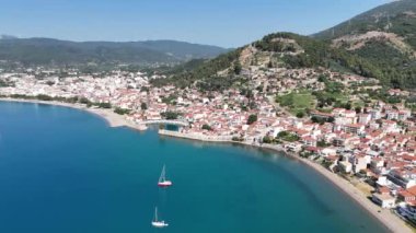 Yunanistan 'ın tarihi Nafpaktos limanı