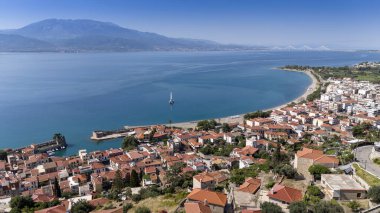 Yunanistan 'ın tarihi Nafpaktos limanı