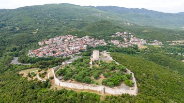 Platamon Kalesi, Pieria, Makedonya, Yunanistan'ın havadan görünümü