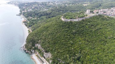 Platamon Kalesi, Pieria, Makedonya, Yunanistan'ın havadan görünümü
