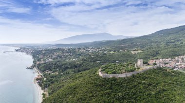 Platamon Kalesi, Pieria, Makedonya, Yunanistan'ın havadan görünümü
