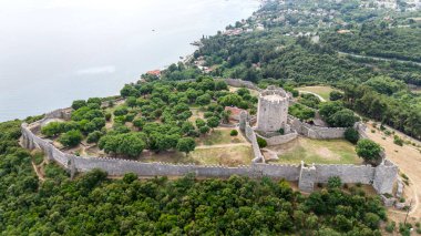 Platamon Kalesi, Pieria, Makedonya, Yunanistan'ın havadan görünümü