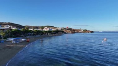 Avsa adası, Türkiye 'nin havadan görünüşü. Türkiye 'de denizden Avsa Adası manzarası.