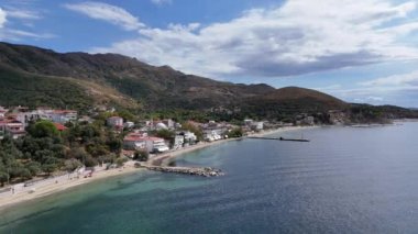 Marmara Adası Cinarli, Türkiye 'nin havadan görünüşü. Türkiye 'deki Marmara adası manzarası.