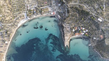 Bademli, Dikili, İzmir, Türkiye 'nin güzel kıyı şeridi