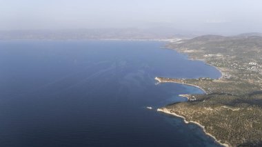 Bademli, Dikili, İzmir, Türkiye 'nin güzel kıyı şeridi