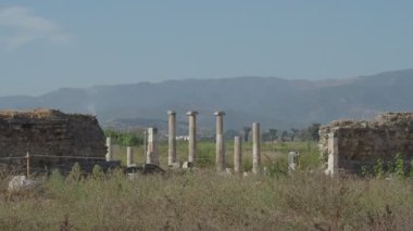 Magnesia Antik Kenti, İyonya 'daki antik bir Yunan kenti olan Maeander' da harabe halindedir. Aydın, Türkiye.