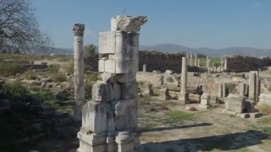 Magnesia Antik Kenti, İyonya 'daki antik bir Yunan kenti olan Maeander' da harabe halindedir. Aydın, Türkiye.
