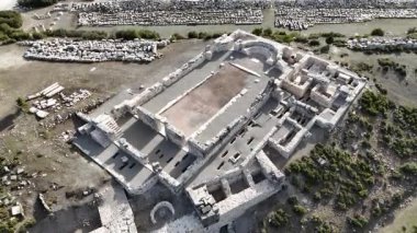 Kibyra antik şehrinin havadan görünüşü. Burdur, Türkiye
