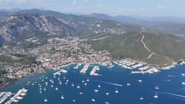 Gocek Marina ve Gocek İHA Videosu, Gocek Fethiye, Mugla Türkiye (Türkiye)