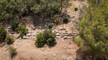 Aydın 'ın Kocarli kentinde Antik Amyzon Kalıntıları Duvarı
