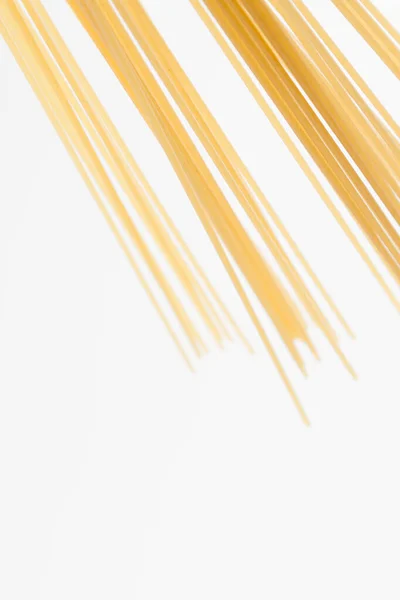 Spaghetti Breiten Sich Auf Einer Weißen Fläche Aus Gibt Einen — Stockfoto