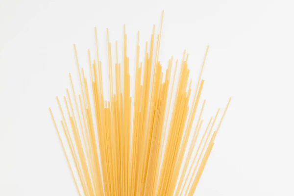 Spaghetti Spredt Hvid Overflade Der Plads Til Teksten Nærbillede - Stock-foto
