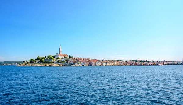 Rovinj Istra Hırvatistan Aziz Euphemia Kilisesi Peninsula Denizden Izle — Stok fotoğraf