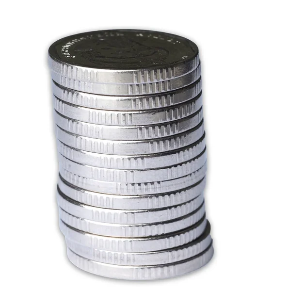 Eine Säule Von Münzen Aus Weißem Metall Auf Weißem Hintergrund — Stockfoto