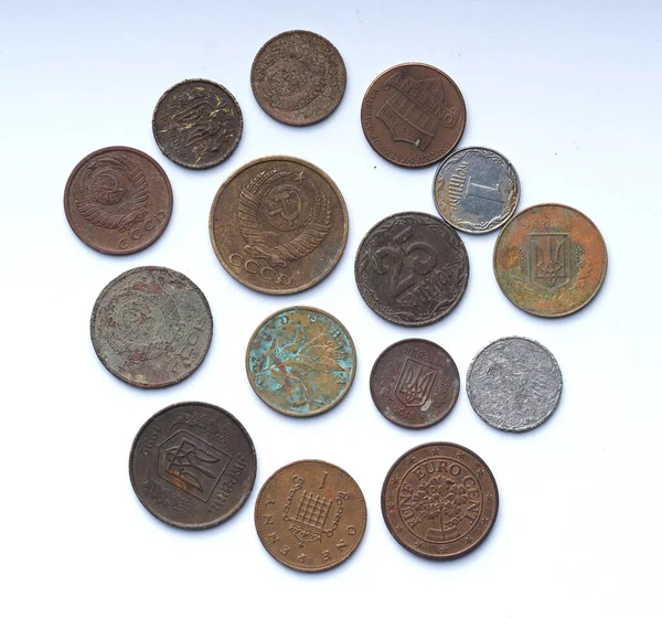 Grupp Europeiska Engelska Amerikanska Ukrainska Sovjetiska Små Slitna Mynt Närbild — Stockfoto