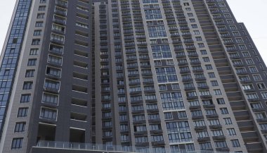 ıssız modern çok katlı konut kompleksi