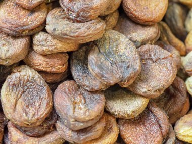 Kurutulmuş Şeftalilerin Yakın Çekimi: Doku ve Ayrıntılar