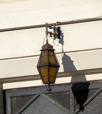 Vintage Altıgen Fener Duvarda Asılı, Gölgeler, Mimari Detaylar