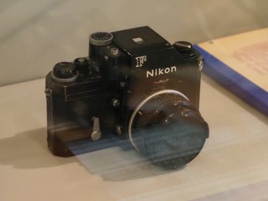 Klasik Nikon F Film Kamerası Lens Kapağı Yakın Çekim Görünümü Simge Tasarım Elemanlarını Vurgulama