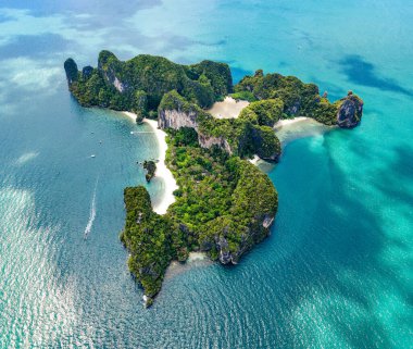 Tayland, Krabi 'deki Koh Hong' un hava görüntüsü.