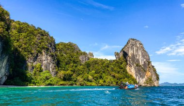 Koh Hong Lagoon, Tayland 'ın Krabi ilindeki Koh Hung adası yakınlarında. Yüksek kalite fotoğraf