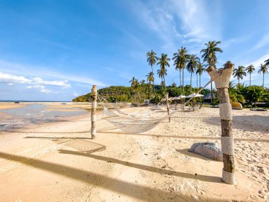 Koh Phi Phi Don 'daki Loh Ba Kao Körfezi, Krabi, Tayland. Yüksek kalite fotoğraf