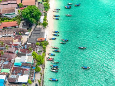 Koh Phi Phi 'deki Ton Sai Sahili, Krabi Tayland, Güney Doğu Asya