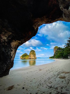 Railay ve Phra nang Mağara Sahili Krabi, Tayland, Güney Doğu Asya