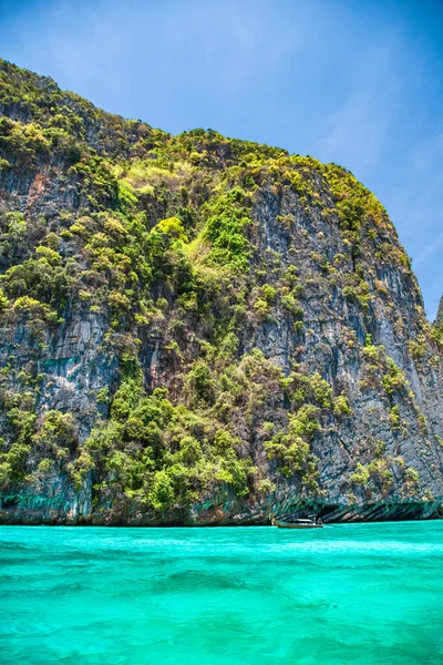 ラグーンは タイのクラビ レ島にあるボートで行くことができます 高品質の写真 — ストック写真