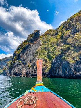 Tayland, Trang 'daki Koh Mook ya da Koh Muk adasındaki kaplan mağarası. Yüksek kalite fotoğraf
