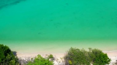 Trang, Tayland, Güney Asya 'daki Koh Kradan adasının havadan görüntüsü