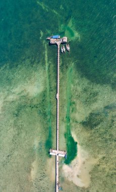 Koh Mook ya da Koh Muk adasının Trang, Tayland, Güney Doğu Asya 'daki havadan görünüşü