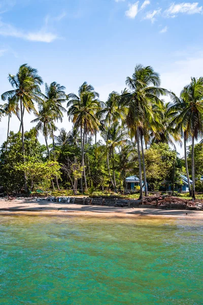 Koh Mook ya da koh Muk adasında uzun kuyruklu sahil manzaralı, Trang, Tayland, Güney Asya