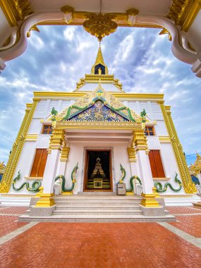 Wat Laem Sak tapınağı, Tayland 'ın güneydoğusunda, Krabi ilinde.