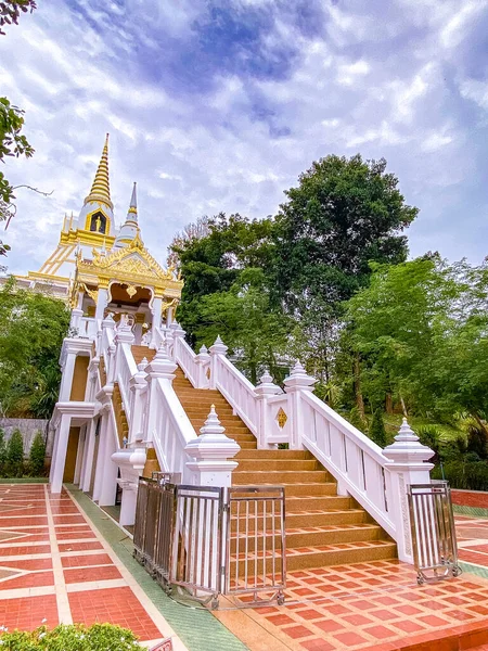 タイのクラビ県のワット サック寺院 東南アジア — ストック写真
