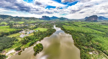 Tayland, Krabi 'deki Nong Thale Gölü' nün havadan görünüşü, Güney Doğu Asya