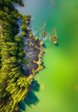 Liwong Gölü 'nün Songkhla, Tayland, Güney Doğu Asya' daki havadan görüntüsü.