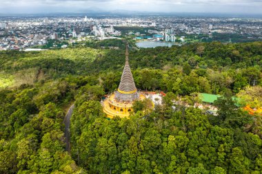 Phra Maha Chedi Tripob Trimongkol Çelik Tapınağı Hat Yai, Songkhla, Tayland, Güneydoğu Asya